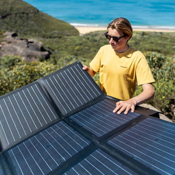 4WD solar panel blanket