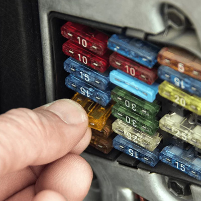 Electric Window Repairs: Troubleshooting Common Issues & Solutions