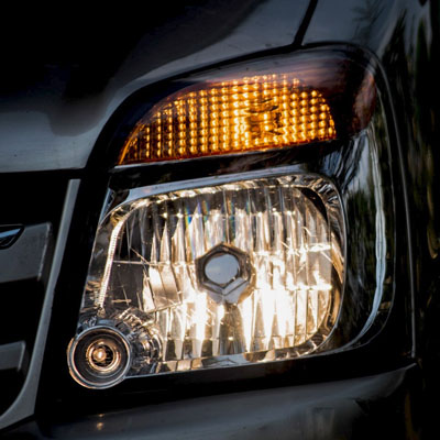Dimming headlights due to insufficient charge