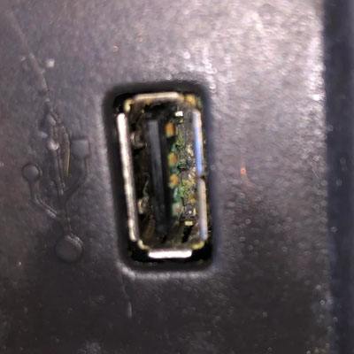 Car USB Port Not Working - Corroded USB Port