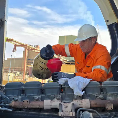When Is On-Site Auto Electrical Servicing the Better Option - On-site servicing of industrial equipment