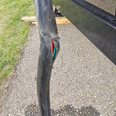 Why Does Trailer Power Cut In and Out While Driving - Damaged wiring