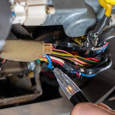 Why Does My Reverse Camera Keep Cutting In and Out - Reverse camera circuit testing
