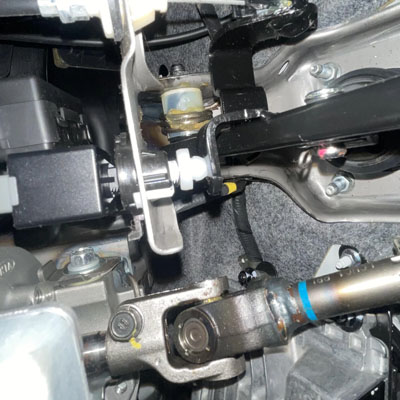 Why Are My Brake Lights Staying On - Defective brake switch stopper
